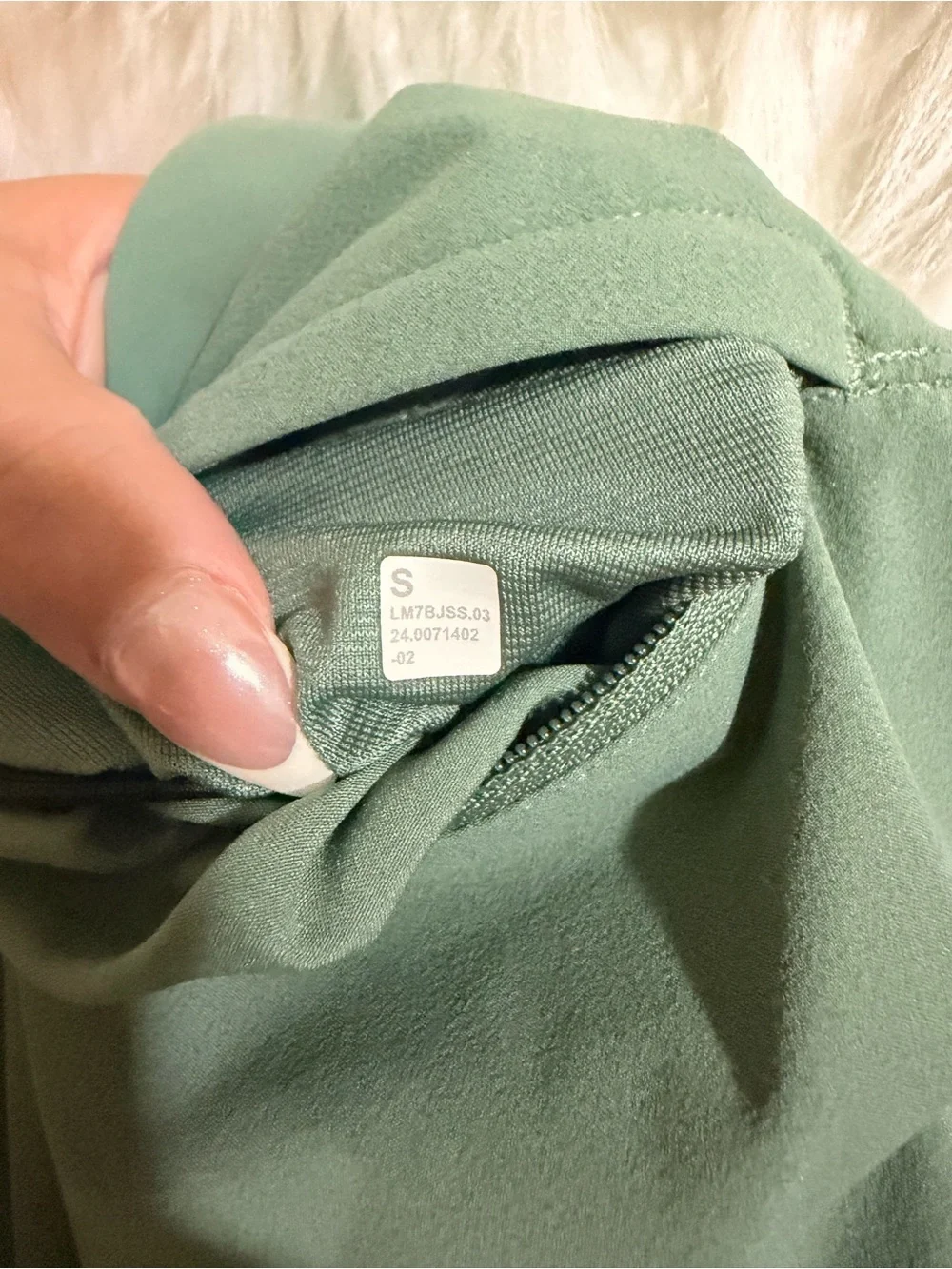 lululemon athletica Men's Sage Green Drawstring Athletic Shorts